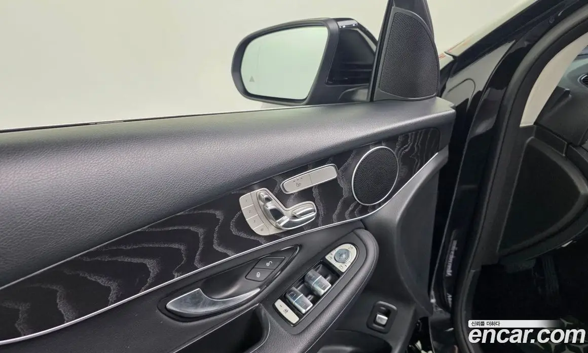 Mercedes-Benz GLC-Class 2019 2.0 автомат (гидро), фото 26