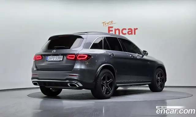Mercedes-Benz GLC-Class 2022 2.0 автомат (гидро), миниатюра 2