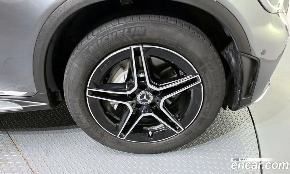 Mercedes-Benz GLC-Class 2022 2.0 автомат (гидро), фото 5