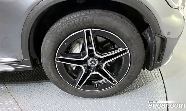 Mercedes-Benz GLC-Class 2022 2.0 автомат (гидро), миниатюра 5