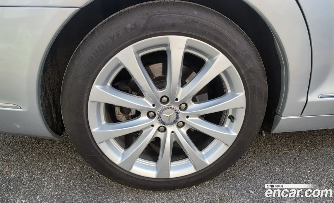 Mercedes-Benz S-Class 2010 5.5 автомат (гидро), фото 16