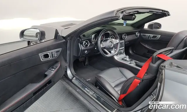 Mercedes-Benz SLC-Class 2017 2.0 автомат (гидро), миниатюра 10