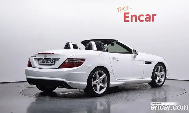 Mercedes-Benz SLK-Class 2016 2.0 автомат (гидро), миниатюра 2