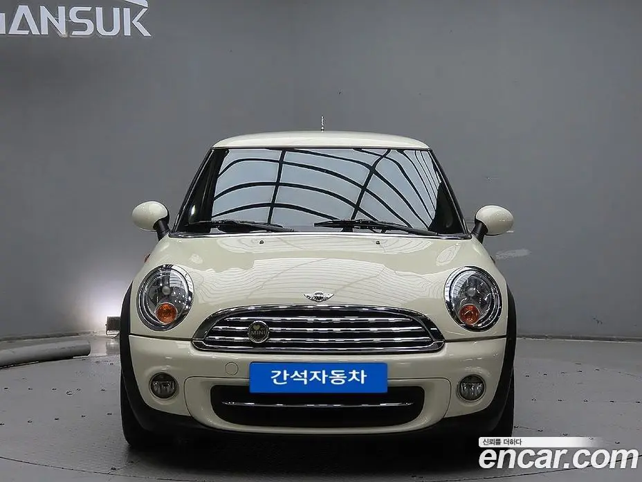 Mini Cooper 2010 1.6 автомат (гидро), фото 1 Mini Cooper 2010 1.6 автомат (гидро), фото 1