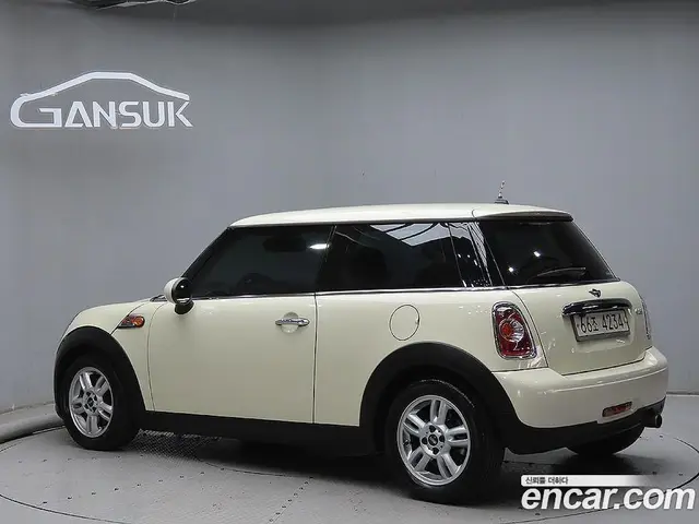 Mini Cooper 2010 1.6 автомат (гидро), миниатюра 3 Mini Cooper 2010 1.6 автомат (гидро), миниатюра 3