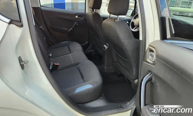 Peugeot 208 2013 1.4 автомат (гидро), миниатюра 11 Peugeot 208 2013 1.4 автомат (гидро), миниатюра 11