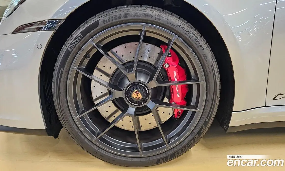 Porsche 911 2025 3.6 автомат (гидро), фото 5 Porsche 911 2025 3.6 автомат (гидро), фото 5