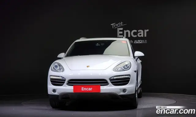 Porsche Cayenne 2013 3.0 автомат (гидро), миниатюра 3 Porsche Cayenne 2013 3.0 автомат (гидро), миниатюра 3