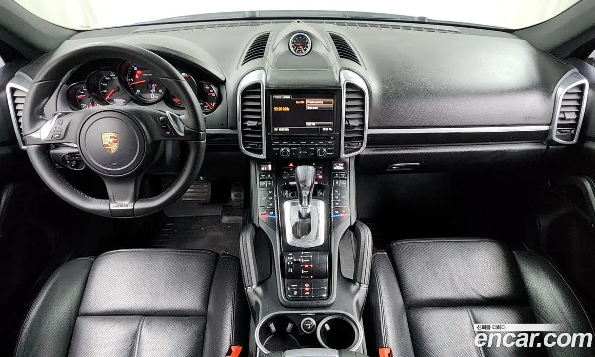 Porsche Cayenne 2013 3.0 автомат (гидро), фото 7 Porsche Cayenne 2013 3.0 автомат (гидро), фото 7