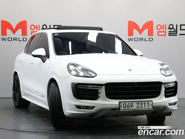 Porsche Cayenne 2018 3.6 автомат (гидро), миниатюра 2 Porsche Cayenne 2018 3.6 автомат (гидро), миниатюра 2