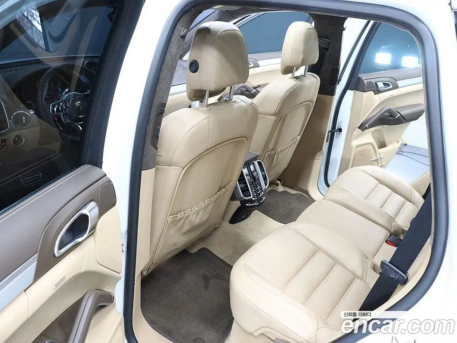 Porsche Cayenne 2018 3.6 автомат (гидро), фото 15 Porsche Cayenne 2018 3.6 автомат (гидро), фото 15