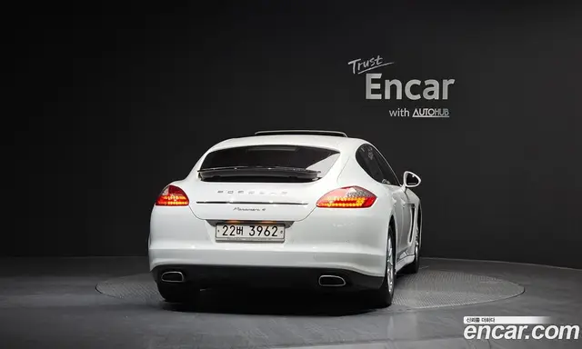 Porsche Panamera 2012 3.6 автомат (гидро), миниатюра 4 Porsche Panamera 2012 3.6 автомат (гидро), миниатюра 4