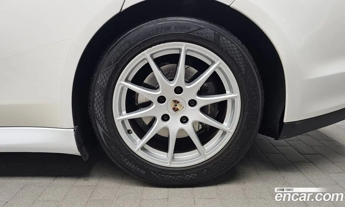Porsche Panamera 2012 3.6 автомат (гидро), фото 5 Porsche Panamera 2012 3.6 автомат (гидро), фото 5