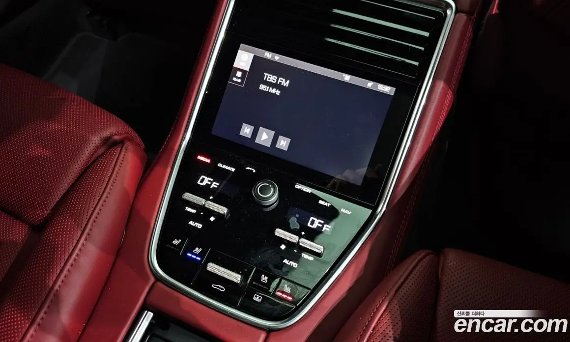 Porsche Panamera 2018 2.9 автомат (гидро), фото 18