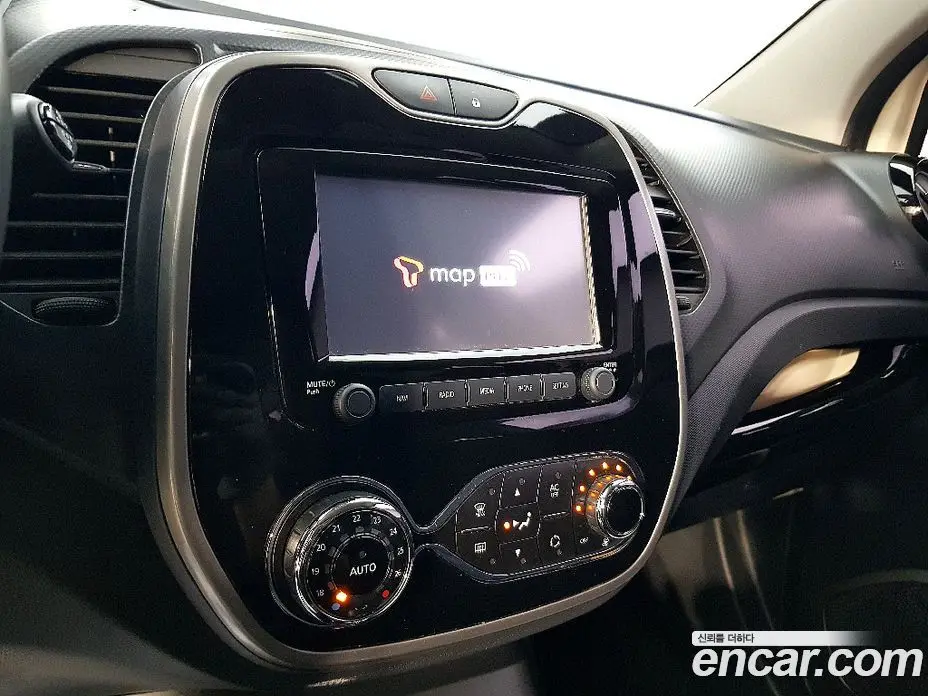 Renault (Samsung) QM3 2015 1.5 автомат (гидро), фото 13