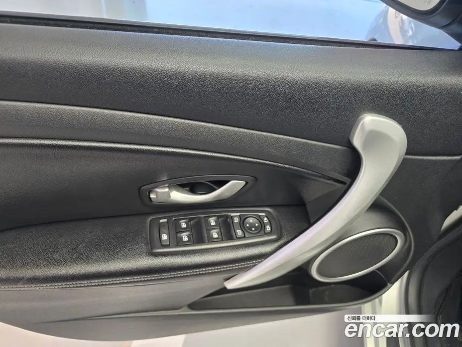 Renault (Samsung) SM3 2010 1.6 автомат (гидро), фото 13 Renault (Samsung) SM3 2010 1.6 автомат (гидро), фото 13