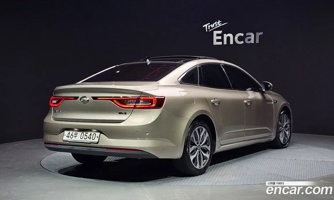 Renault (Samsung) SM6 2016 2.0 автомат (гидро), фото 2 Renault (Samsung) SM6 2016 2.0 автомат (гидро), фото 2