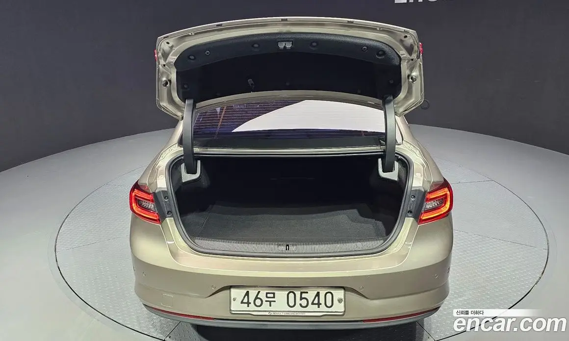 Renault (Samsung) SM6 2016 2.0 автомат (гидро), фото 20 Renault (Samsung) SM6 2016 2.0 автомат (гидро), фото 20