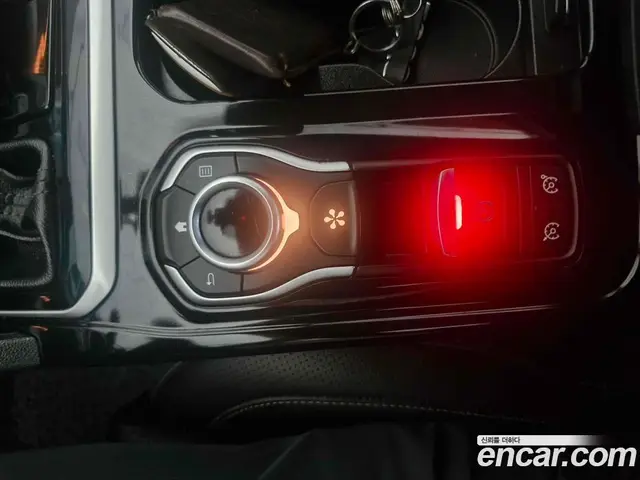 Renault (Samsung) SM6 2019 2.0 автомат (гидро), миниатюра 11