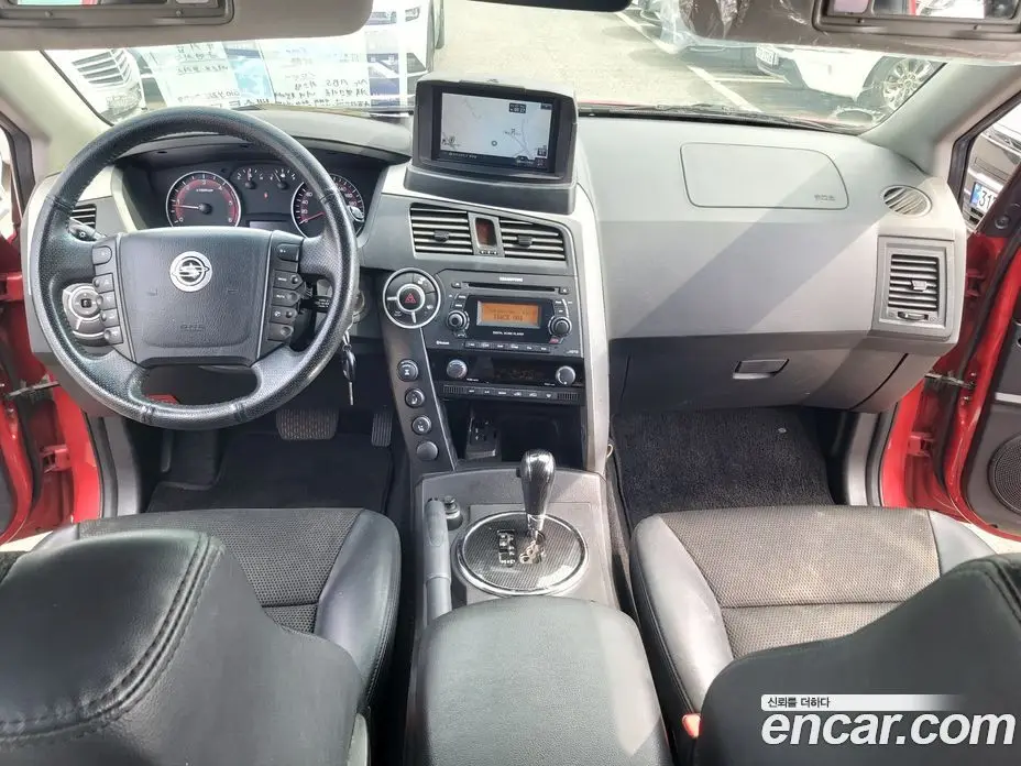 SsangYong Korando 2012 2.0 автомат (гидро), фото 16