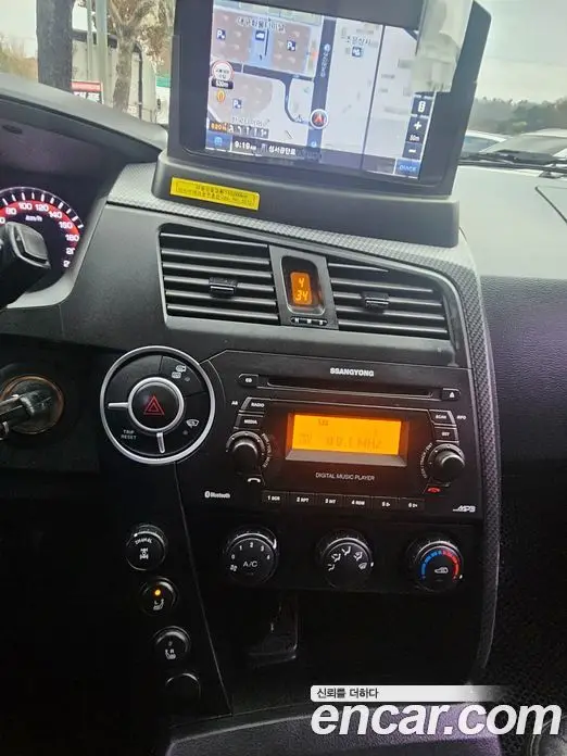 SsangYong Korando 2015 2.0 автомат (гидро), фото 7 SsangYong Korando 2015 2.0 автомат (гидро), фото 7