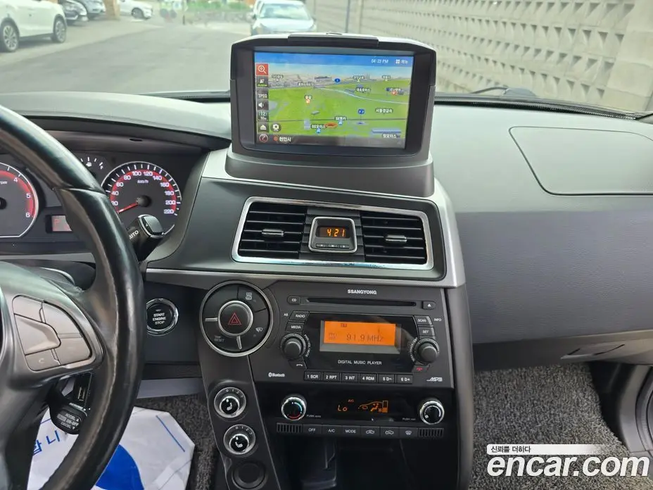 SsangYong Korando 2016 2.0 автомат (гидро), фото 10
