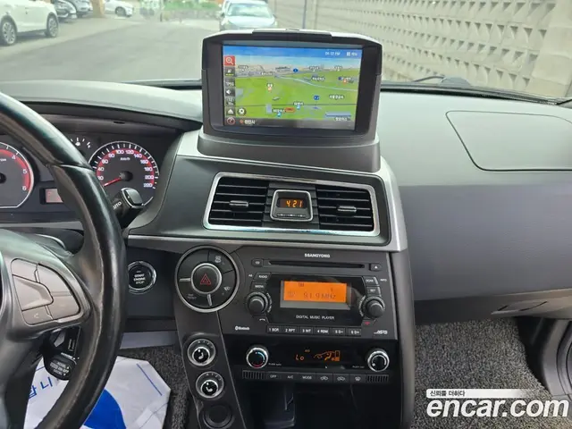 SsangYong Korando 2016 2.0 автомат (гидро), миниатюра 10