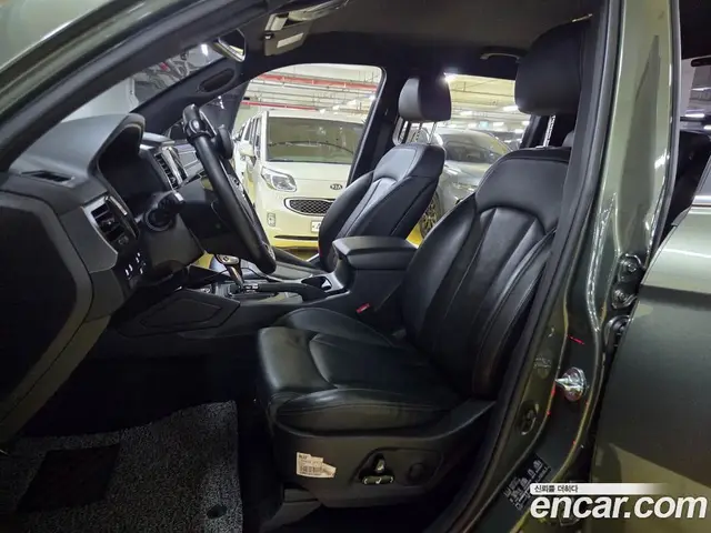 SsangYong Rexton 2022 2.2 автомат (гидро), миниатюра 10 SsangYong Rexton 2022 2.2 автомат (гидро), миниатюра 10