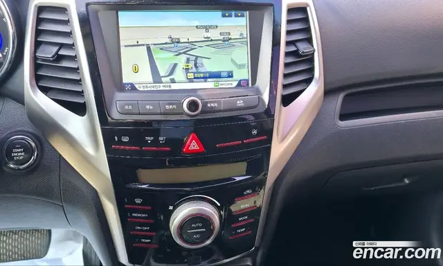 SsangYong TIBOLI 2015 1.6 автомат (гидро), миниатюра 12