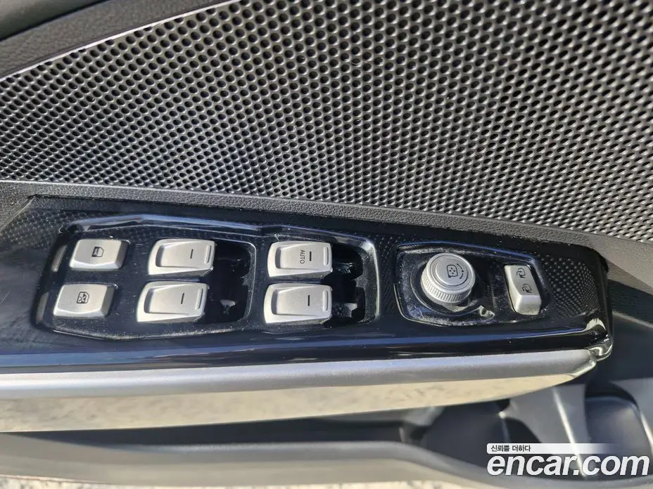 SsangYong TIBOLI 2016 1.6 автомат (гидро), фото 17