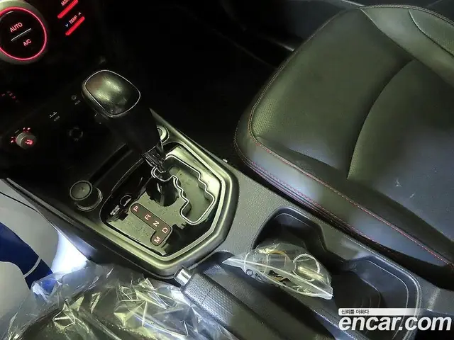SsangYong TIBOLI 2016 1.6 автомат (гидро), миниатюра 12