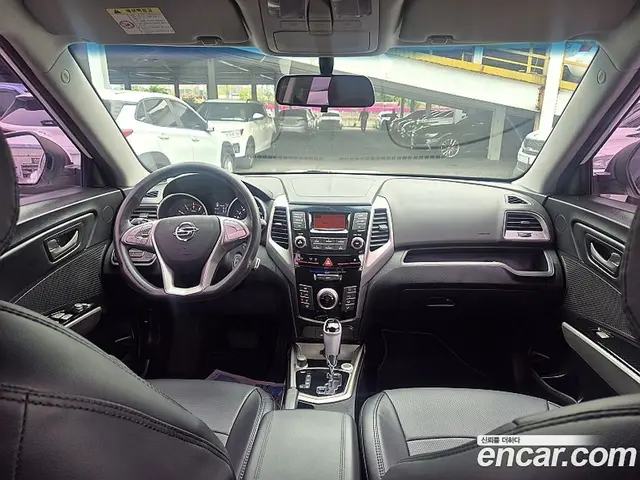 SsangYong TIBOLI 2016 1.6 автомат (гидро), миниатюра 7