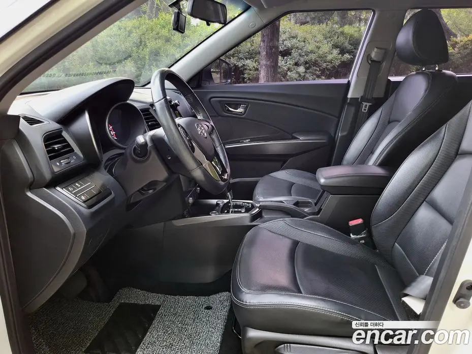 SsangYong TIBOLI 2016 1.6 автомат (гидро), фото 14