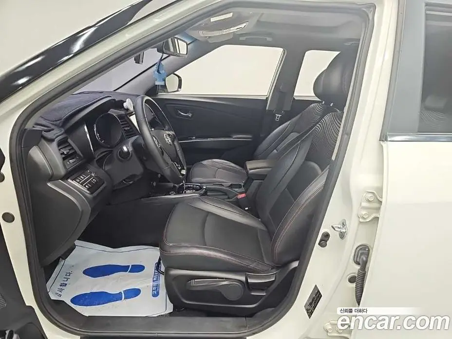 SsangYong TIBOLI 2017 1.6 автомат (гидро), фото 11