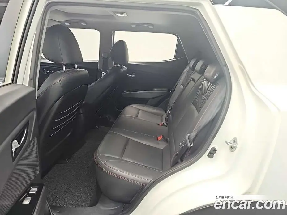 SsangYong TIBOLI 2017 1.6 автомат (гидро), фото 12