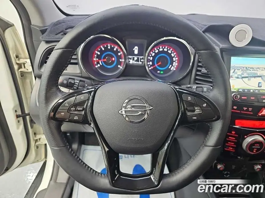 SsangYong TIBOLI 2017 1.6 автомат (гидро), фото 9