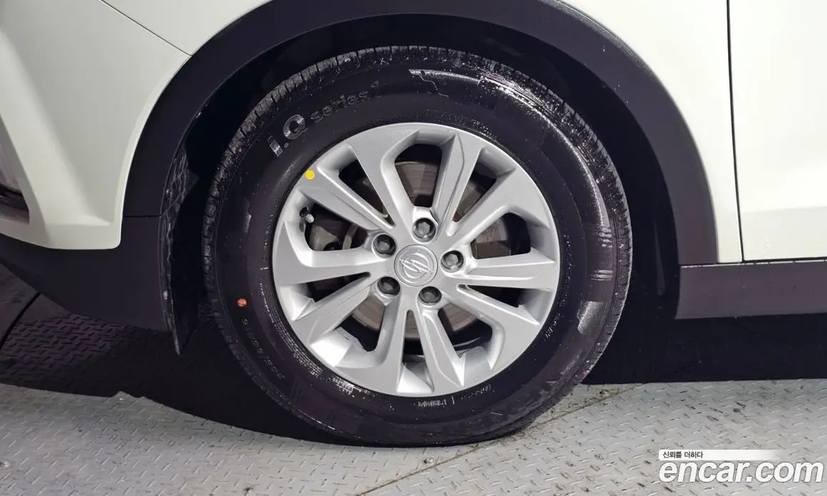 SsangYong TIBOLI 2019 1.6 автомат (гидро), фото 5