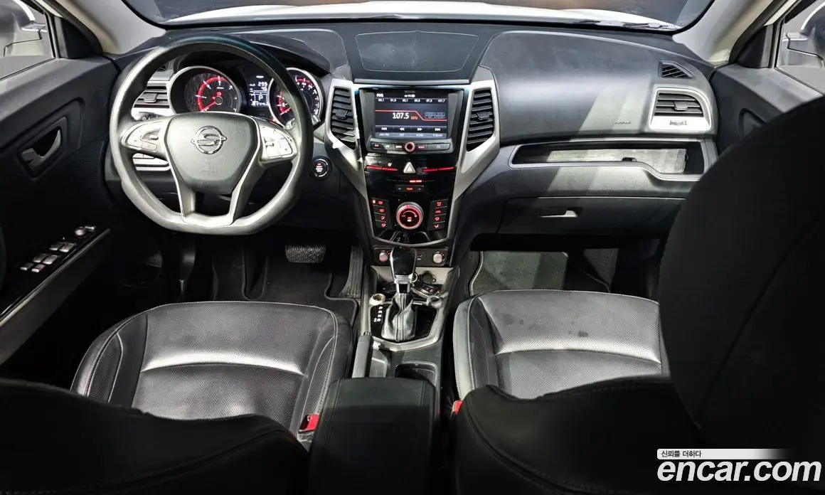 SsangYong TIBOLI 2019 1.6 автомат (гидро), фото 7