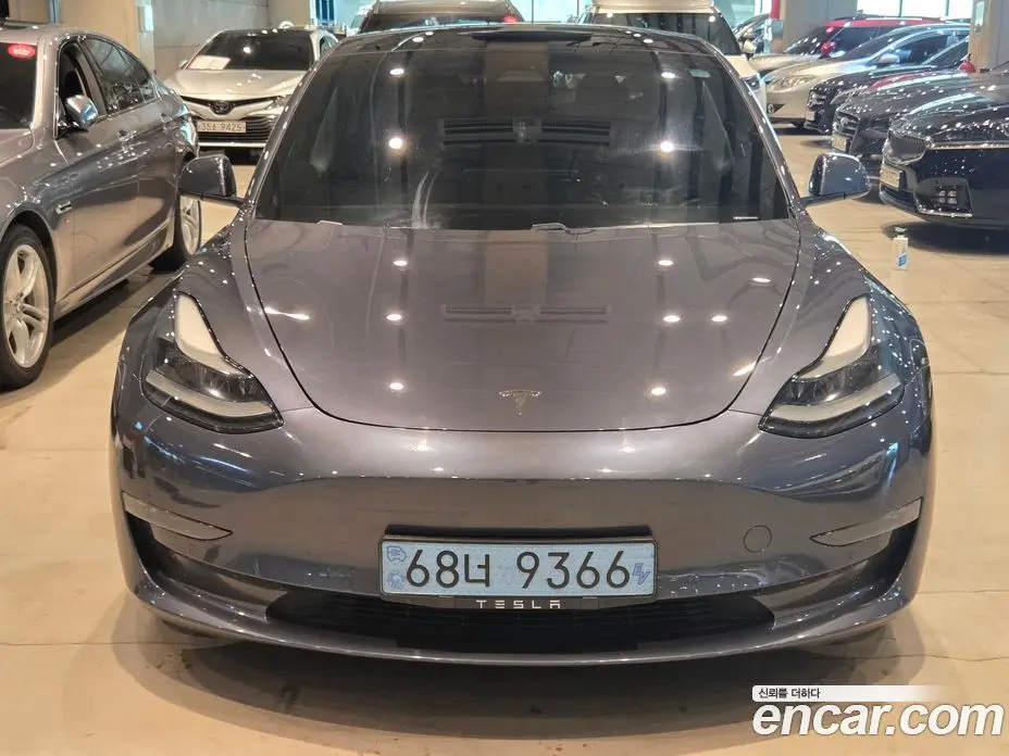 Tesla Model 3 2021 автомат (гидро), фото 1 Tesla Model 3 2021 автомат (гидро), фото 1