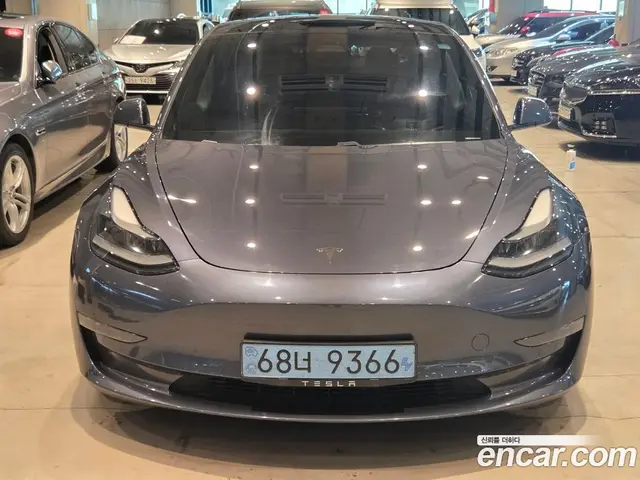 Tesla Model 3 2021 автомат (гидро), миниатюра 1 Tesla Model 3 2021 автомат (гидро), миниатюра 1