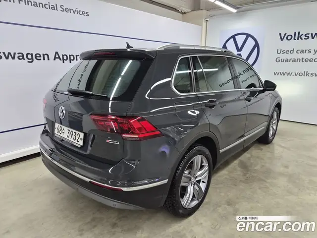 Volkswagen Tiguan 2018 2.0 автомат (гидро), миниатюра 2 Volkswagen Tiguan 2018 2.0 автомат (гидро), миниатюра 2