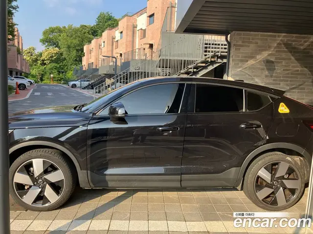 Volvo C40 2024 автомат (гидро), миниатюра 6 Volvo C40 2024 автомат (гидро), миниатюра 6