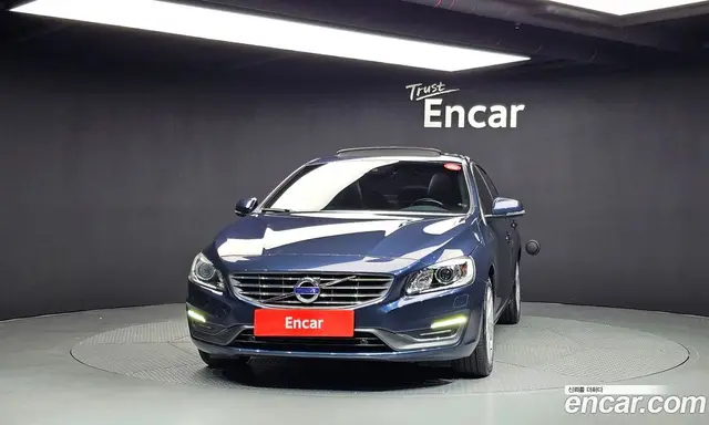 Volvo S60 2015 2.0 автомат (гидро), миниатюра 3 Volvo S60 2015 2.0 автомат (гидро), миниатюра 3