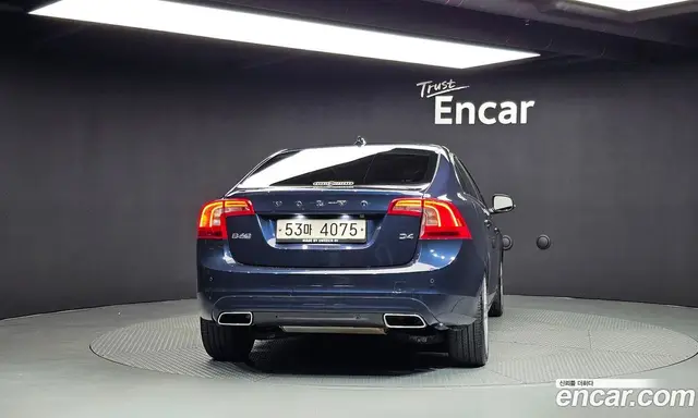 Volvo S60 2015 2.0 автомат (гидро), миниатюра 4 Volvo S60 2015 2.0 автомат (гидро), миниатюра 4