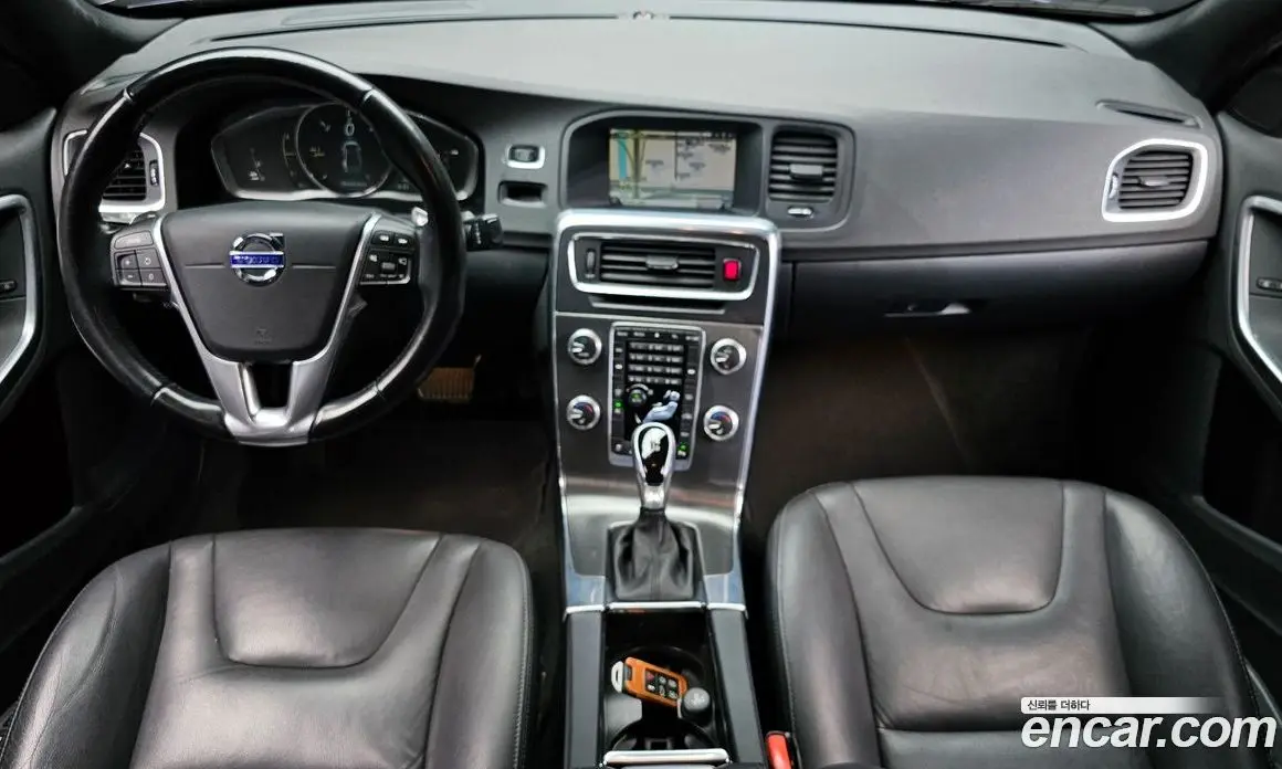 Volvo S60 2015 2.0 автомат (гидро), фото 7 Volvo S60 2015 2.0 автомат (гидро), фото 7