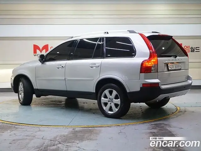 Volvo XC90 2010 2.4 автомат (гидро), миниатюра 3 Volvo XC90 2010 2.4 автомат (гидро), миниатюра 3