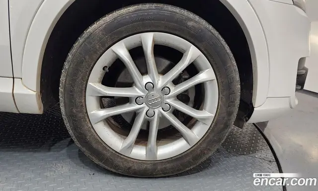Audi Q3 2015 2.0 автомат (гидро), миниатюра 5 Audi Q3 2015 2.0 автомат (гидро), миниатюра 5