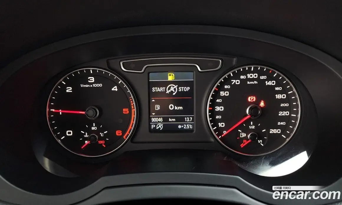 Audi Q3 2015 2.0 автомат (гидро), фото 8 Audi Q3 2015 2.0 автомат (гидро), фото 8
