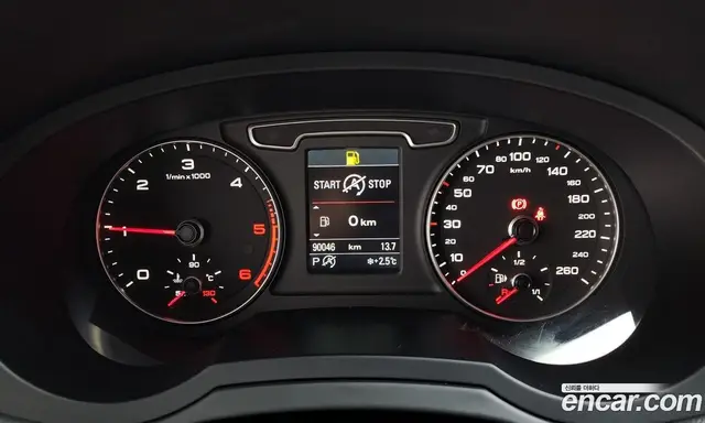 Audi Q3 2015 2.0 автомат (гидро), миниатюра 8 Audi Q3 2015 2.0 автомат (гидро), миниатюра 8