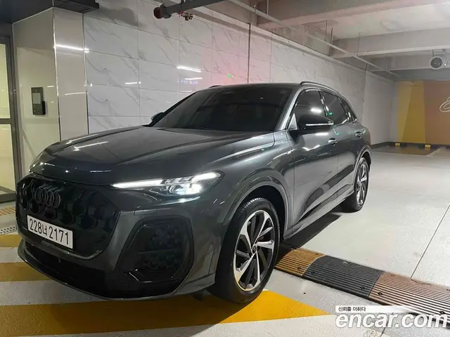 Audi Q5 2025 2.0 автомат (гидро), миниатюра 2
